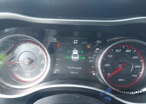 2018 Dodge Charger Sxt Plus Rwd z USA, uszkodzony, nr VIN 2C3CDXHG5JH238410